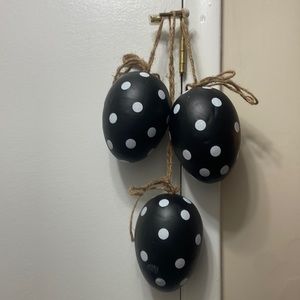 Set of 3 polka dot eggs